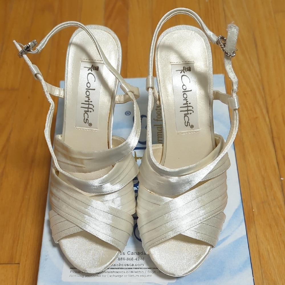 Women's Cream Strappy Sandals